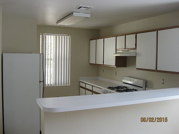 3rd image of 719 Roberta Alecia Ave