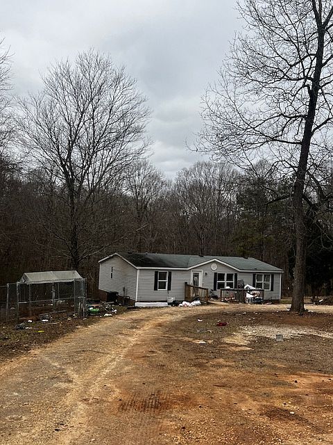 1st image of 141 Windy Hill Ln