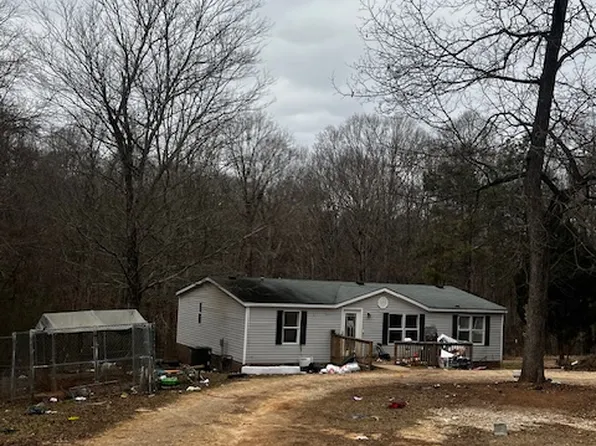 141 Windy Hill Ln, Seneca, SC 29678