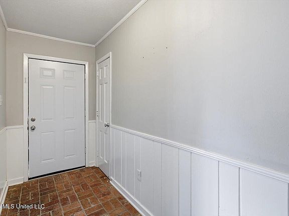 5th image of 5137 Meadow Oaks Park Dr