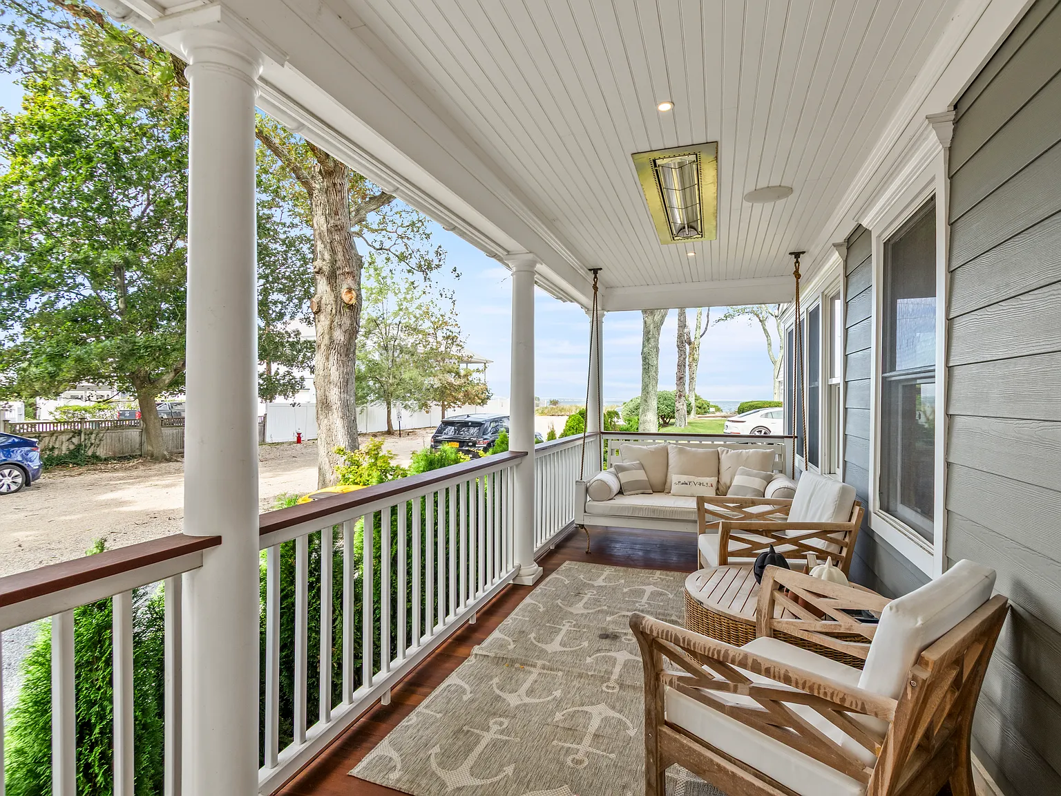 5 bed, 4.5 bath, 3100 sqft, $8,000 — Photo 3