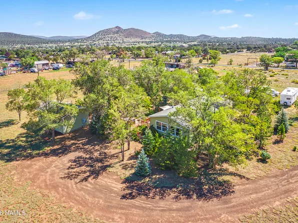 9337 Sunshine Ave, Flagstaff, AZ 86004