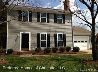 9035 Milton Morris Dr, Charlotte, NC 28227
