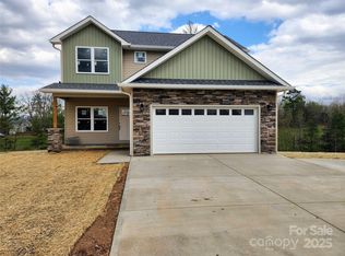 59 Eller Ford Rd, Weaverville, NC 28787