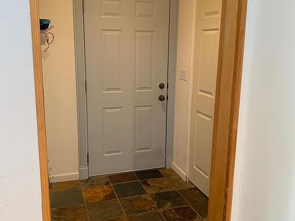 3rd image of 11625 Lake Hill Dr