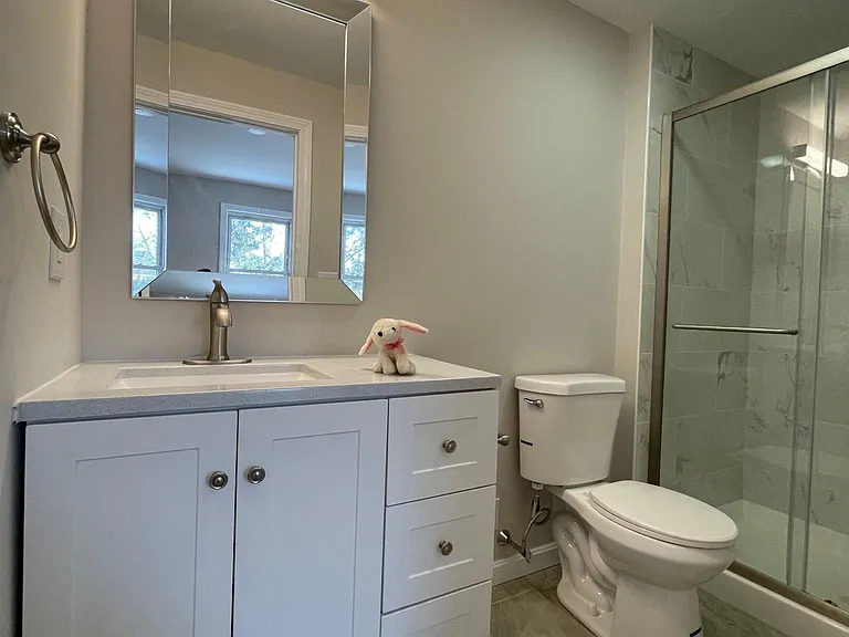 9 A St — Photo 5