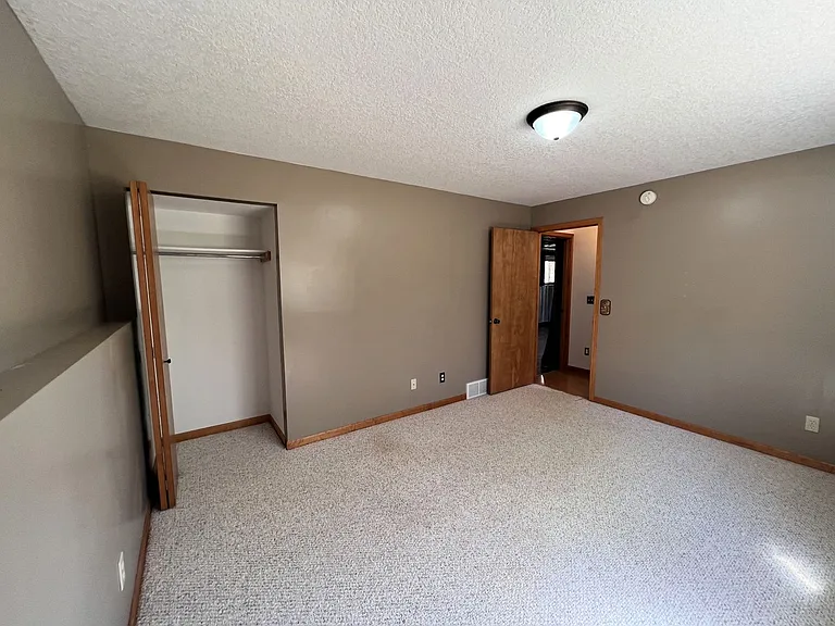 10279 Woodwind Dr — Photo 18