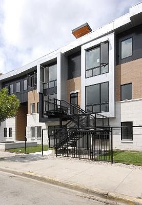 1st image of 2234 W Madison Ave #202