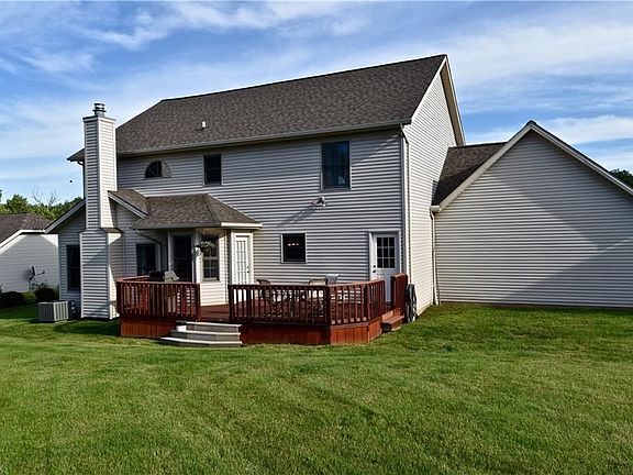 4th image of 11834 Queensbridge Ln