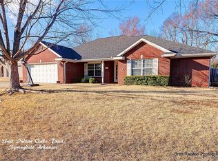 2660 W Indian Oaks Trl, Springdale, AR 72762