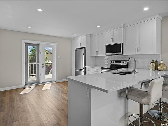 4th image of 965 Dutkowski Cres