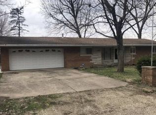 6622 Bass Rd, Manito, IL 61546