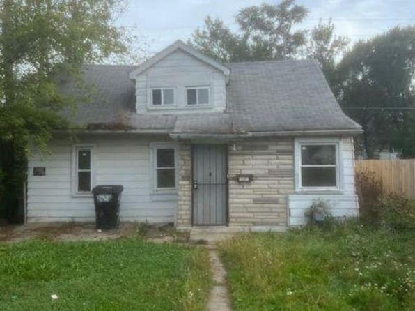 15871 Fairmount Dr