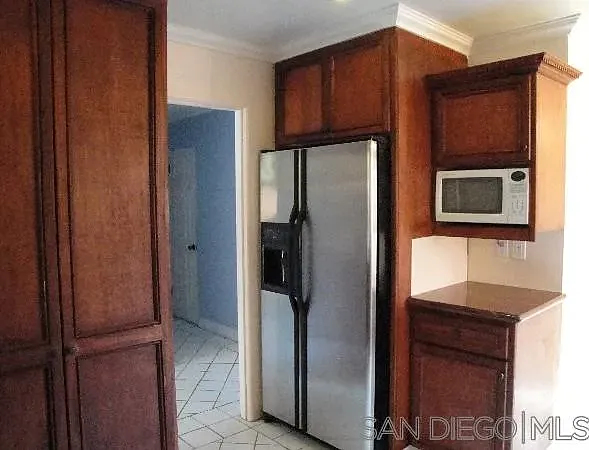 2164 Rosecrans St — Photo 13