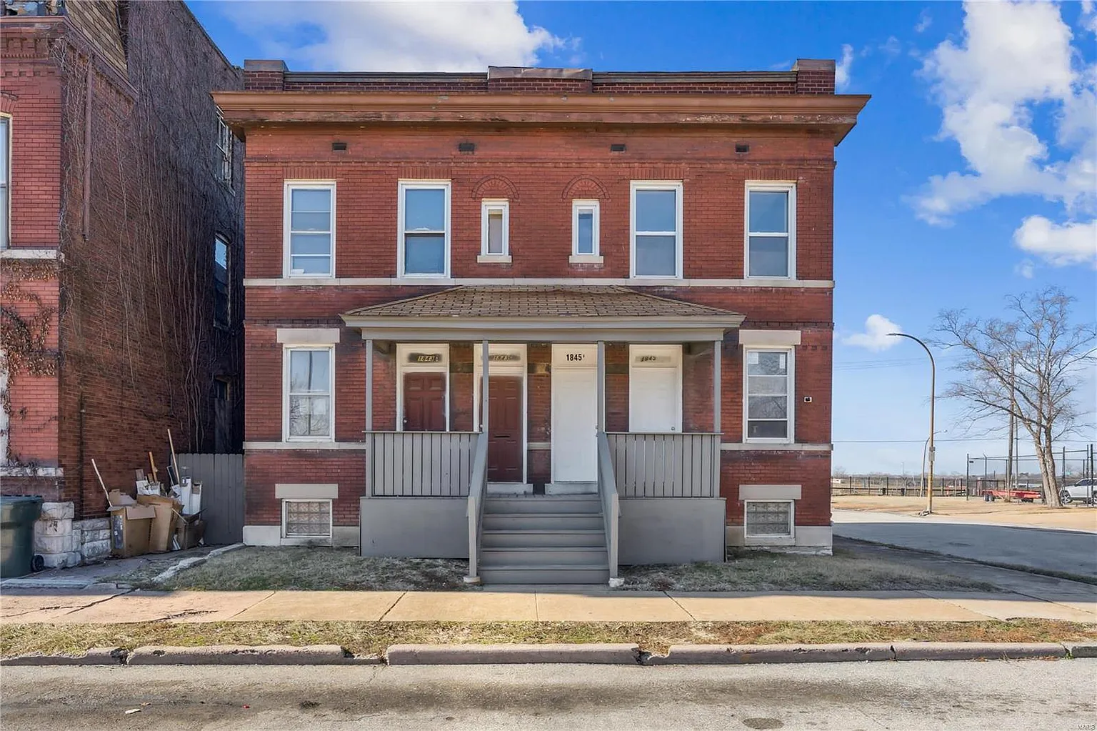 1843 Rauschenbach Ave photo 1
