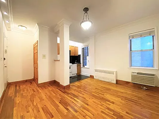Rented by City Connections Realty | media 21