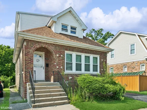 6522 N Riverview Ave, Niles, IL 60714