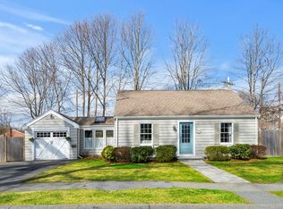 38 Carlton Rd, Marblehead, MA 01945