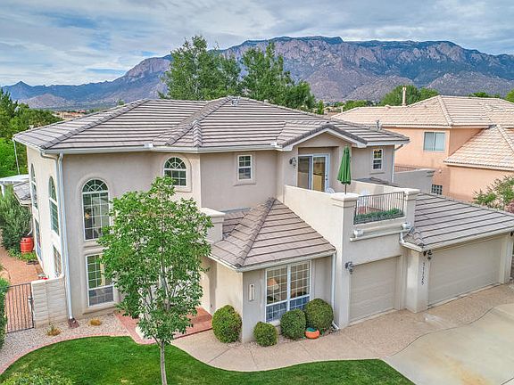2nd image of 11125 Desert Classic Ln NE