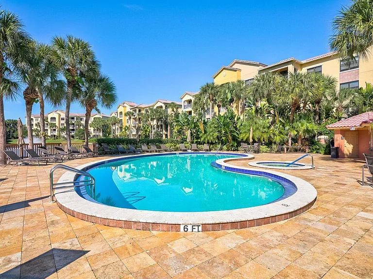 800 Uno Lago Dr #305 — Photo 44