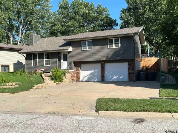 2848 Drake St, Lincoln, NE 68516