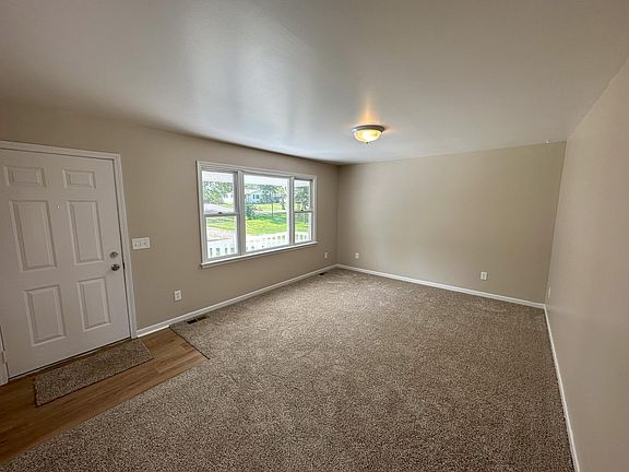5th image of 5792 Southwood St