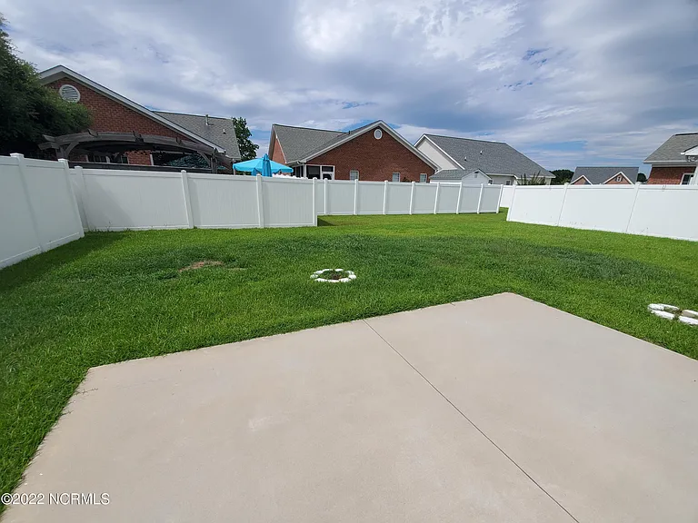 1208 Brighton Dr — Photo 20