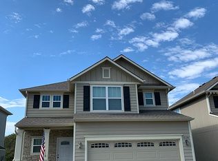 1519 Hanscom Rd, Lawrence, KS 66044