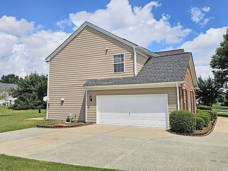 8155 Cavendish Pl — Photo 3