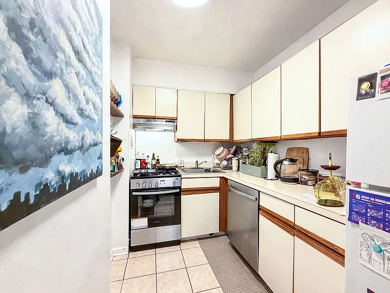 2101 Chestnut St #417 — Photo 10