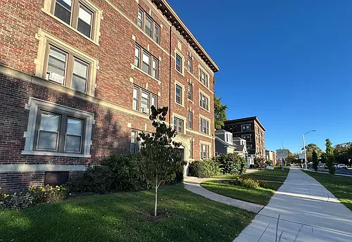 Elm Street Apartments Photo 1