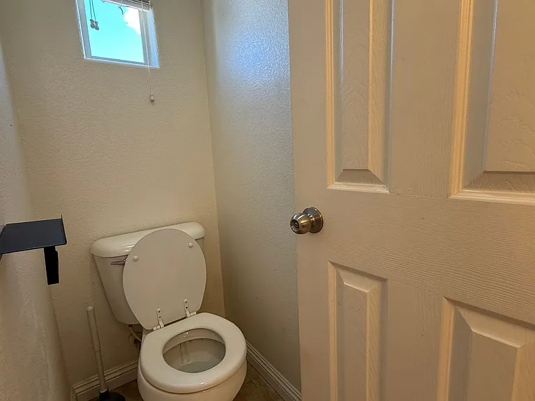 8967 Ryan Creek Ave — Photo 35