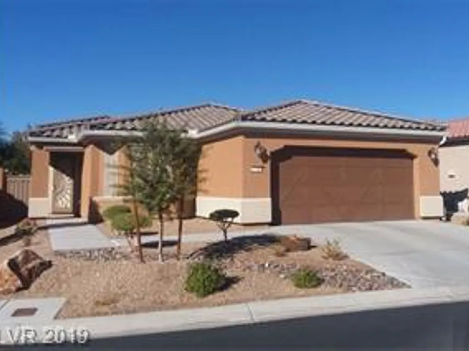 3740 Rocklin Peak Ave