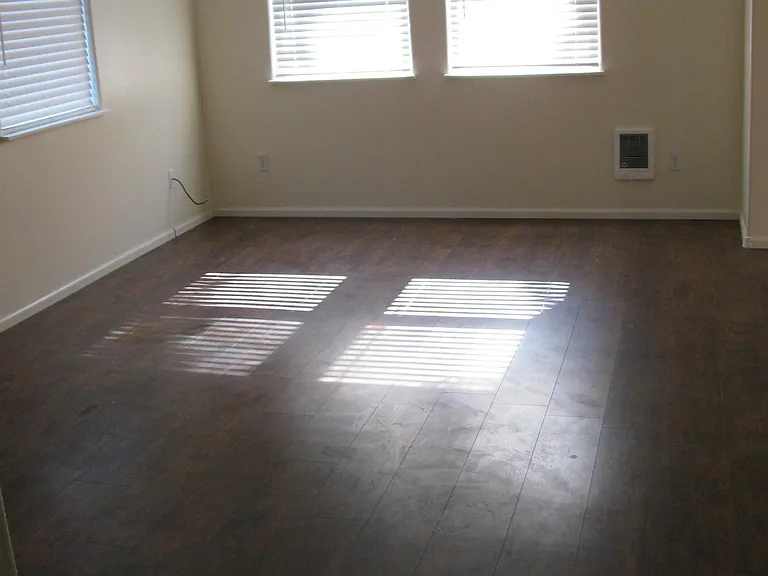 215 Smith Loop — Photo 8