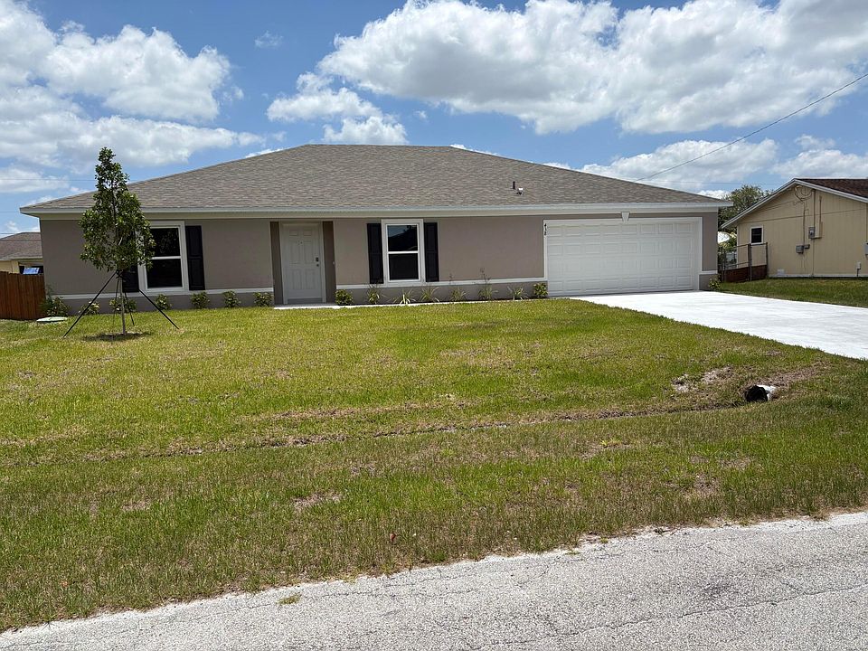 1st image of 438 SW Meadow Terrace