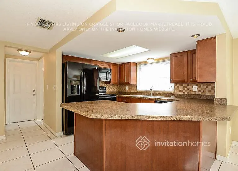 1741 Dartmouth Dr — Photo 5