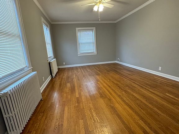 3rd image of 183 Cromwell Ave #1A