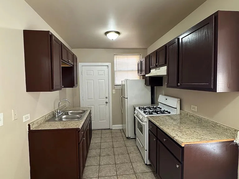 4840 W Adams St #2 — Photo 15