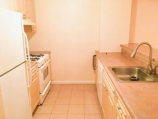 Rented by Showcase Realty | media 3