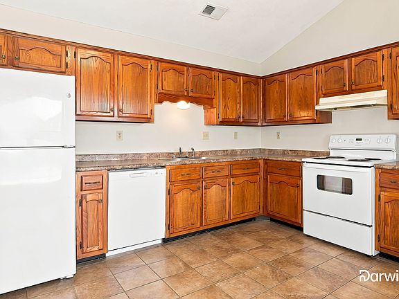3rd image of 10157 Riggan Dr