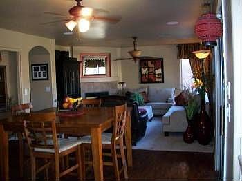 4th image of 812 E Lovegrass Dr