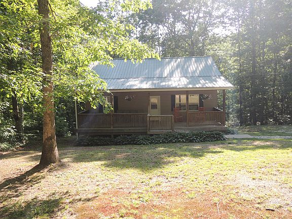 3rd image of 174 Northwood Dr