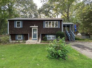 21 Hemlock Dr, Exeter, RI 02822