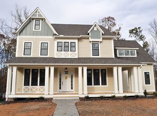 1949 Farnborough Dr, Midlothian, VA 23112