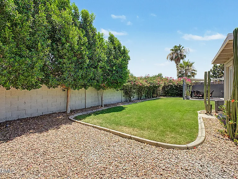 139 E Heather Ave — Photo 34