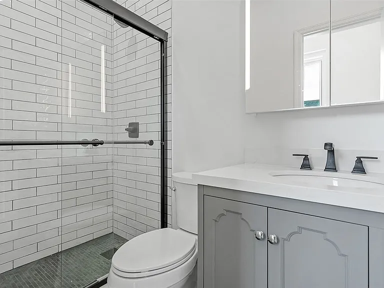 208 Shippen St #2 — Photo 8
