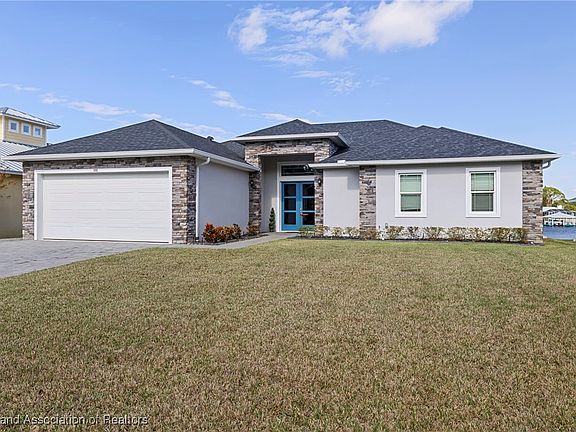 4th image of 3061 Waterway Dr