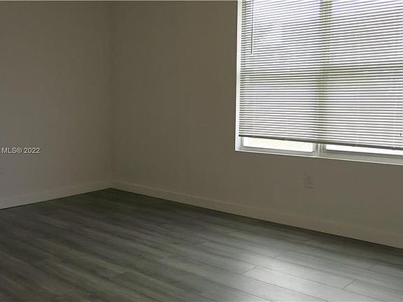3rd image of 7326 Collins Ave APT 204