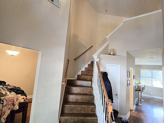 5th image of 8419 BRANCH HOLLOW DR