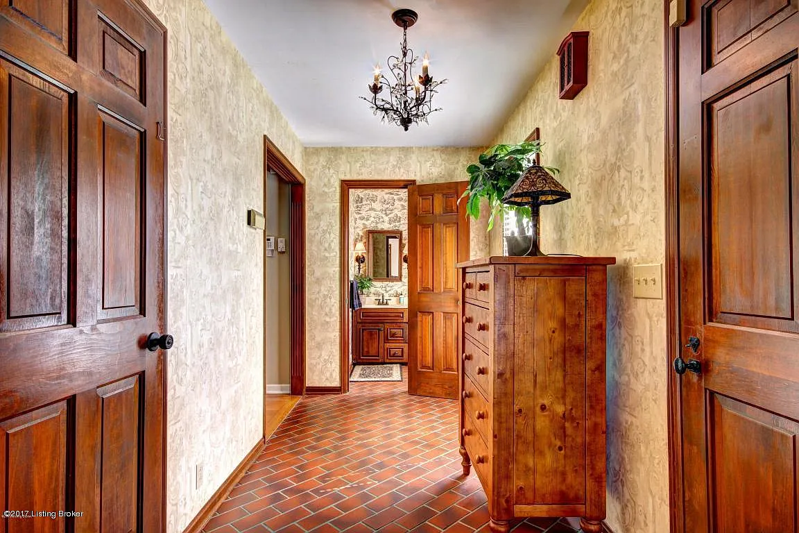 3 bed, 2.5 bath, 3142 sqft, $3,500 — Photo 3